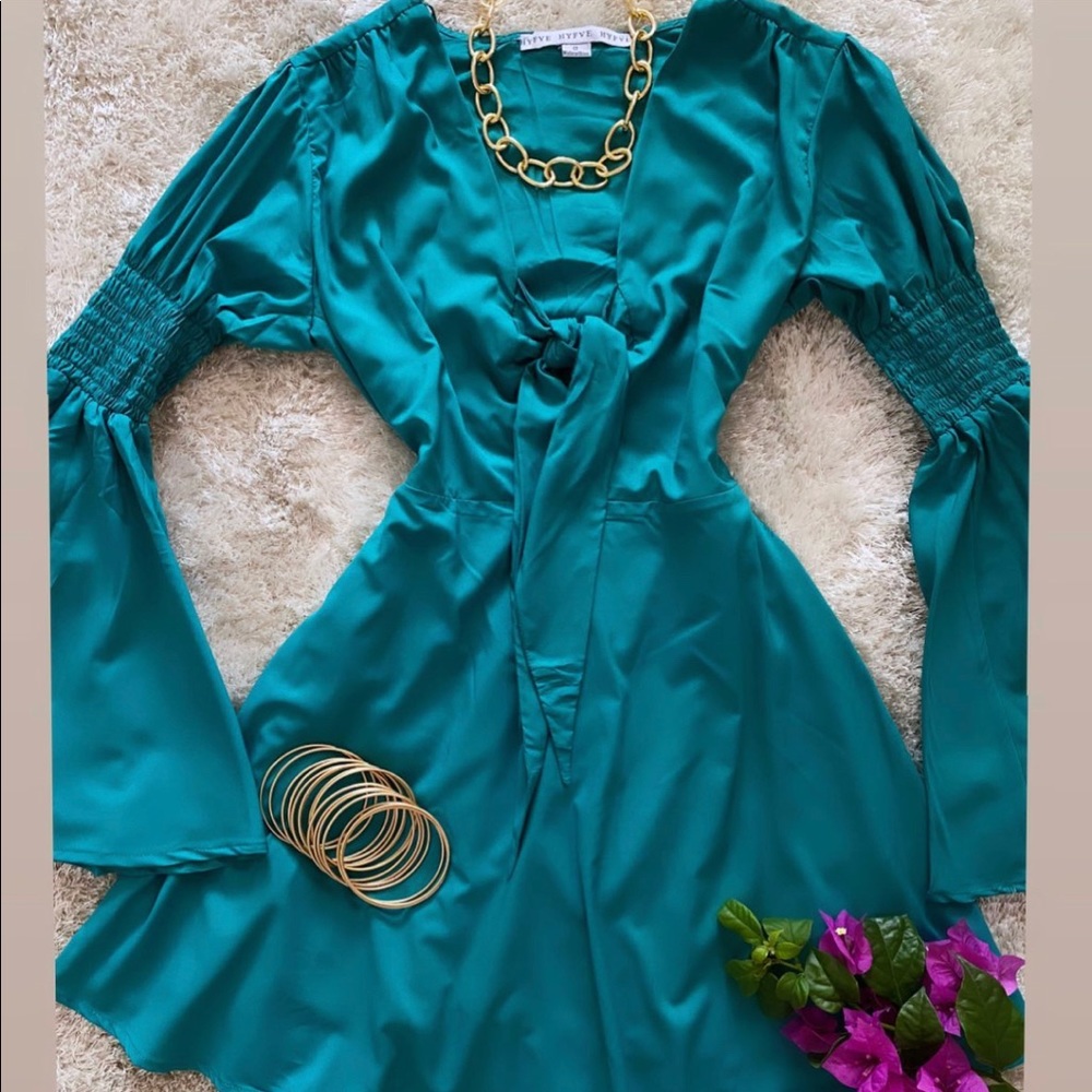 Hyve five dress